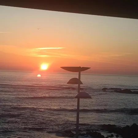 Cachinnans & Vandrarhem *